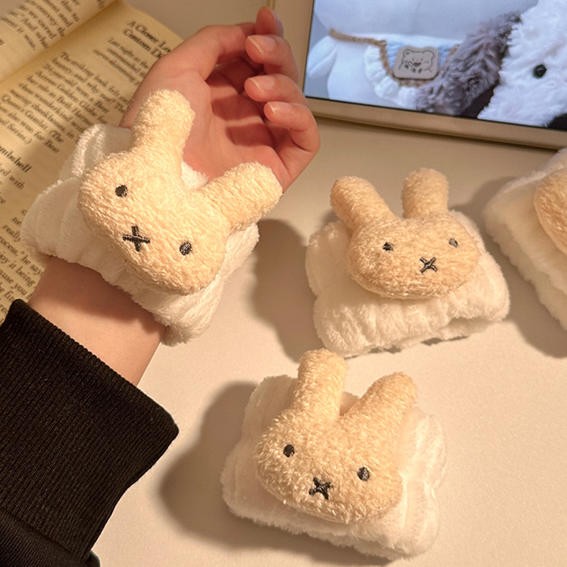 Miffy Rabbit Wristuardband Cre - đánh giá và giá Cleanser Face