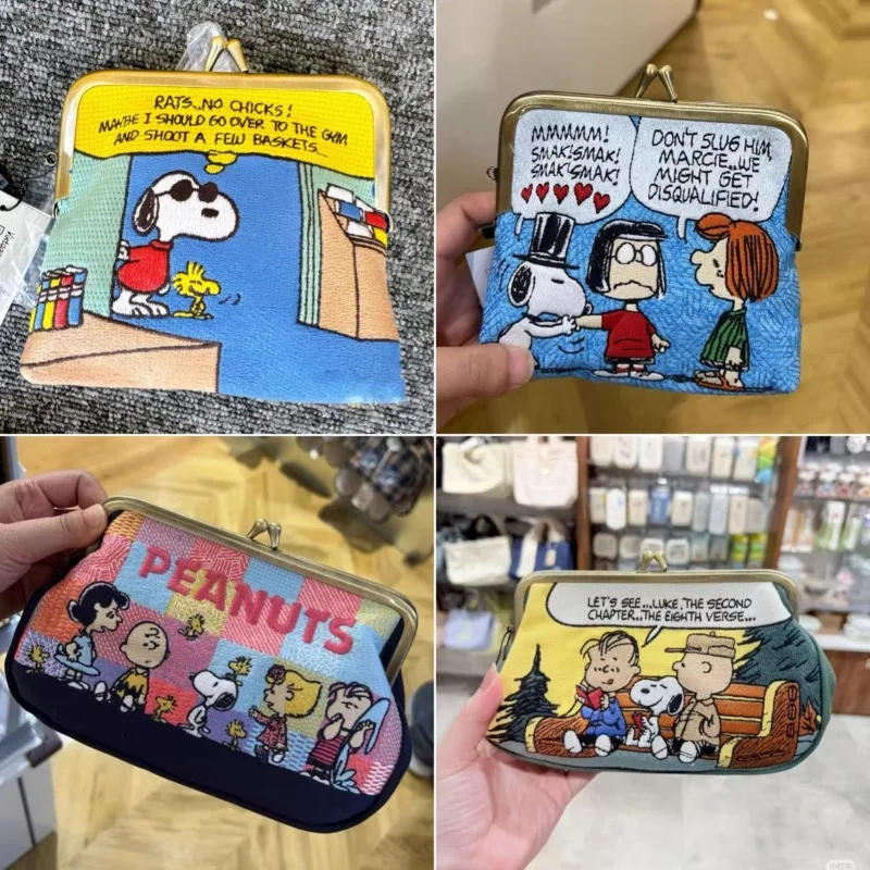 Snoopys Cute Cartoon Embroider - đánh giá và giá Lip Balm