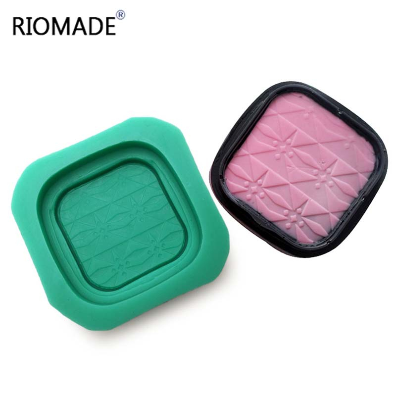 Dụng Cụ Trang Điểm Son Môi Sơn - đánh giá và giá Lip Balm